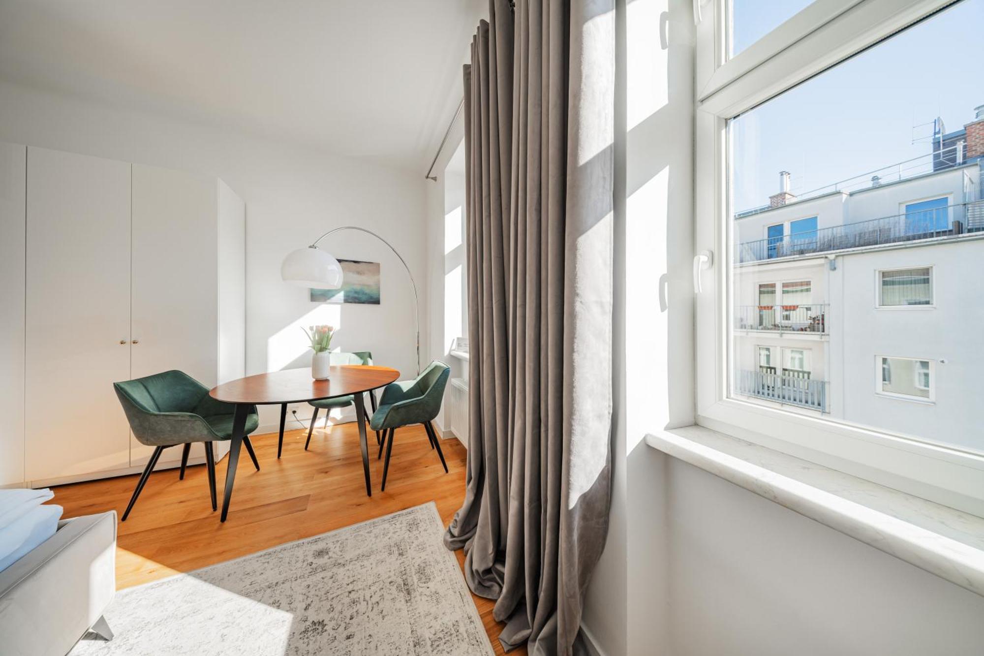 Sonnige Altbauwohnung Nahe Wien Hauptbahnhof Bagian luar foto